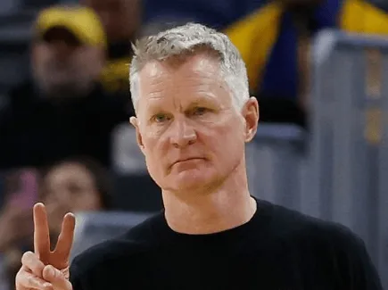 美记:这可能是史蒂夫-科尔执教勇士的最后一个赛季
