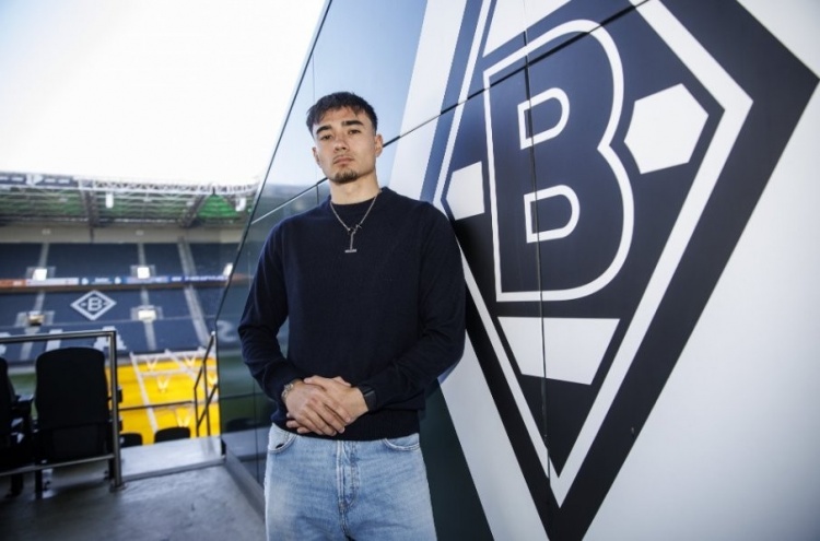 韩国归化中场:在家里学会唱韩国国歌 争取10月代表韩国踢巴西队