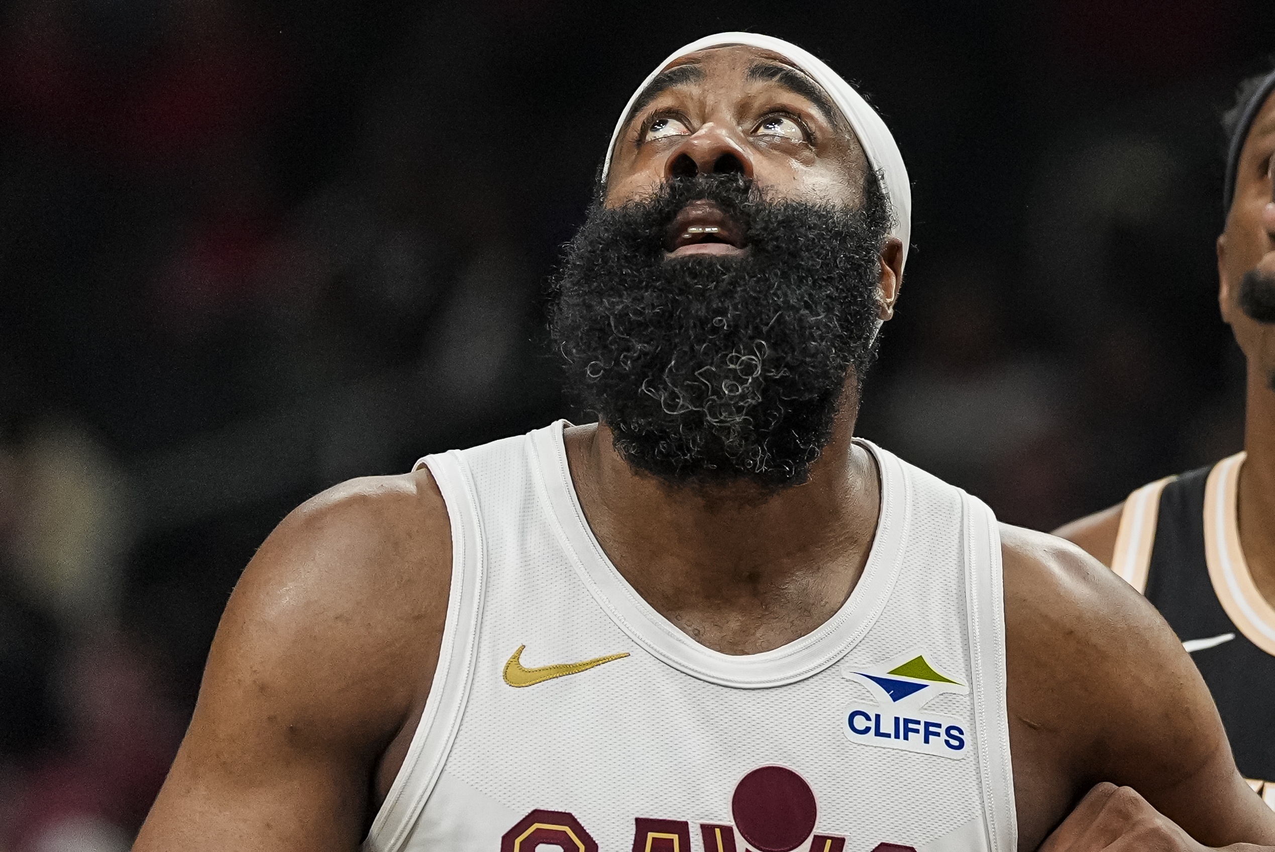 pg真人娱乐-阿特金森：哈登的加入极大增强了我们的信心 他是历史前10的球员