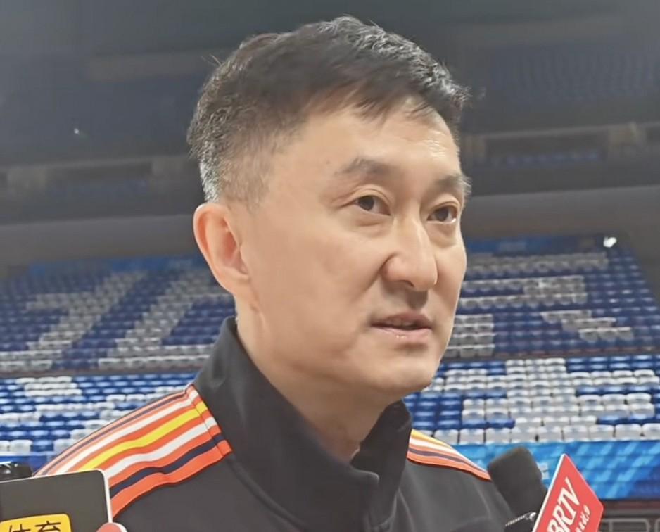 pg电子真人版-杜锋:系列赛看到了年轻人的担当和成长,希望今晚大家继续拼